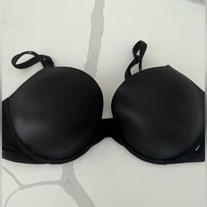Victoria’s Secret Very Sexy Push Up Bra